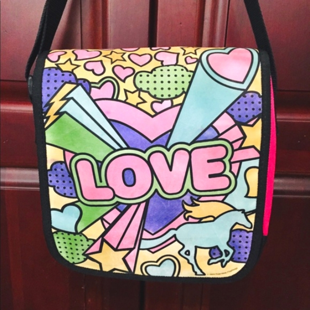 💗Girl’s Love Heart Shoulder/Crossbody Bag💗(10"H x 9" L)
